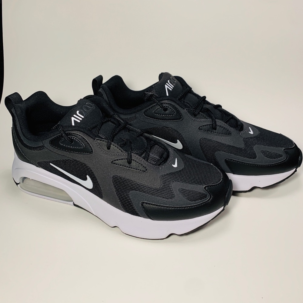 M AIR MAX 200 - Picture 7 of 11